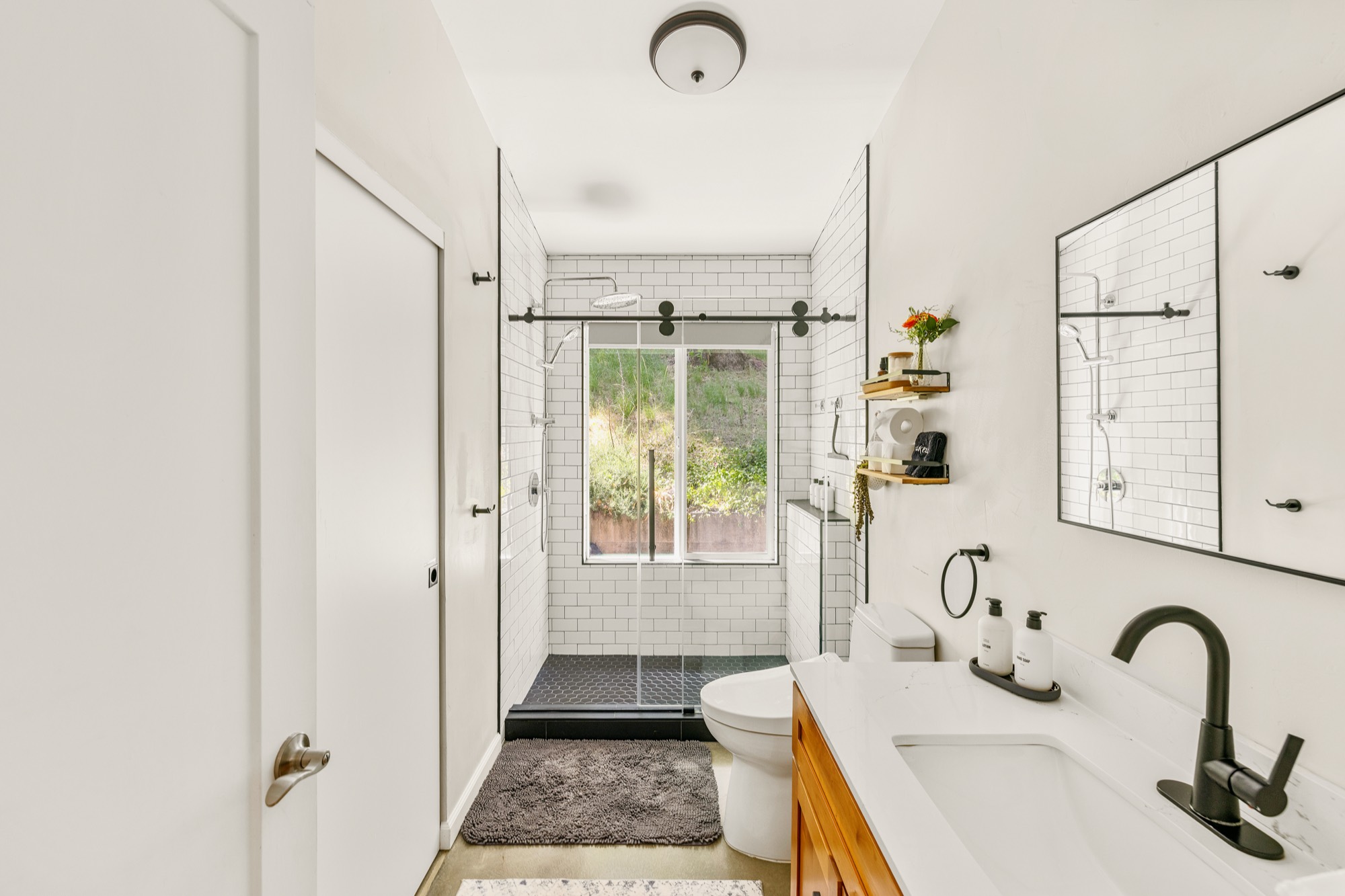 Modern bathroom with subway tile